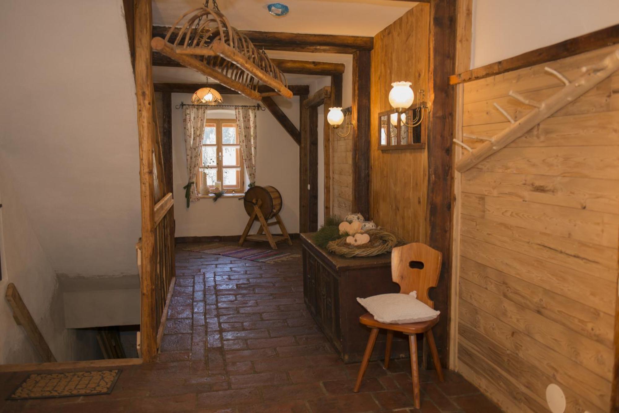 Baumgartner - Bauernhaus Weisskirchen in Steiermark Room photo